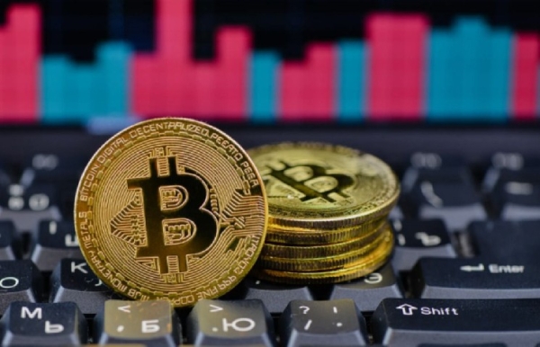 Bitcoin Price Prediction: BTC Liquidity Signals $61K Sweep Before Next Rebound