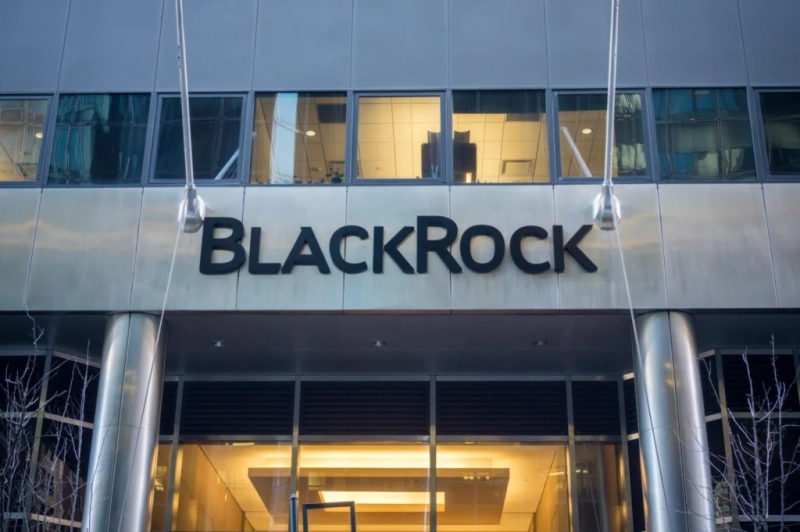 BlackRock cryptocurrency portfolio up by over  billion so far in August
