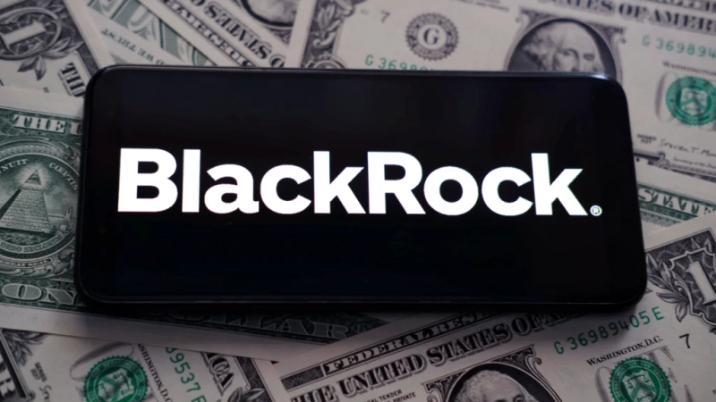 BlackRock scores $5 billion of tax-deferred Bitcoin to ETF swaps