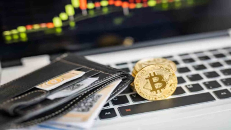 Wall Street analyst sets date when Bitcoin will hit $300,000