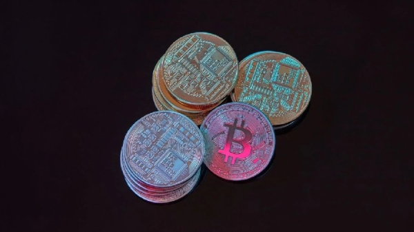 Bitcoin News: PayPal Moves 702 BTC to Paxos, Highlighting
